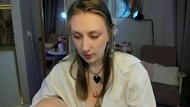 Girls: discover live performances with matured cam models, from teasing to fixations, in a variety of stunning live sex cams.