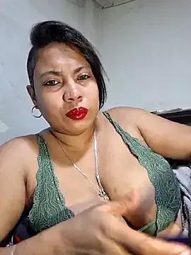 Girls: discover live performances with matured cam models, from teasing to fixations, in a variety of stunning live sex cams.