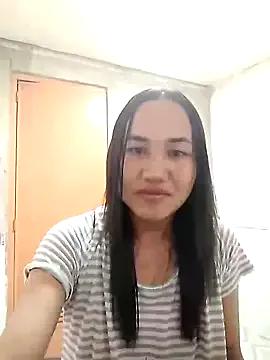 Girls: discover live performances with matured cam models, from teasing to fixations, in a variety of stunning live sex cams.