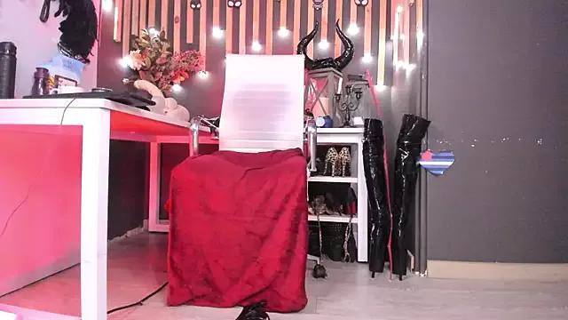 shaaroon_gold from StripChat is Freechat