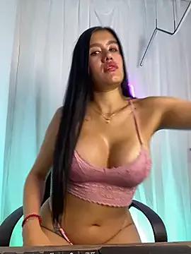 shantaal_07 on StripChat 