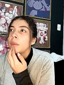 SharlinLove_ from StripChat is Freechat