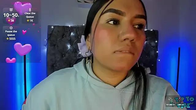 Girls: discover live performances with matured cam models, from teasing to fixations, in a variety of stunning live sex cams.