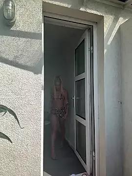 ShortySweet from StripChat is Freechat