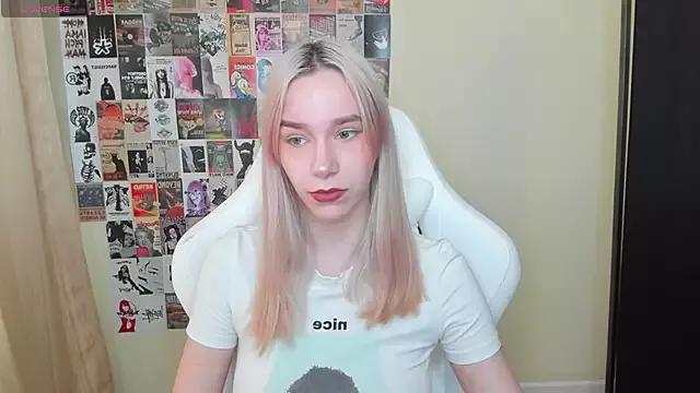 SienaHill from StripChat is Freechat