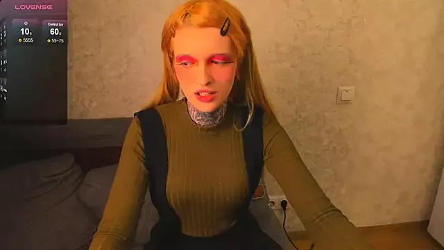 Girls: discover live performances with matured cam models, from teasing to fixations, in a variety of stunning live sex cams.