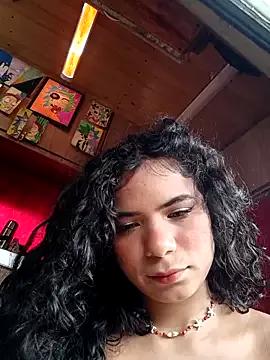 Girls: discover live performances with matured cam models, from teasing to fixations, in a variety of stunning live sex cams.