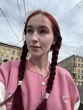 SnappyHappy from StripChat is Freechat