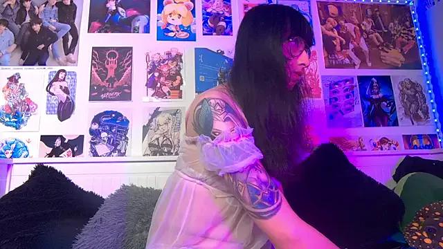 Girls: discover live performances with matured cam models, from teasing to fixations, in a variety of stunning live sex cams.