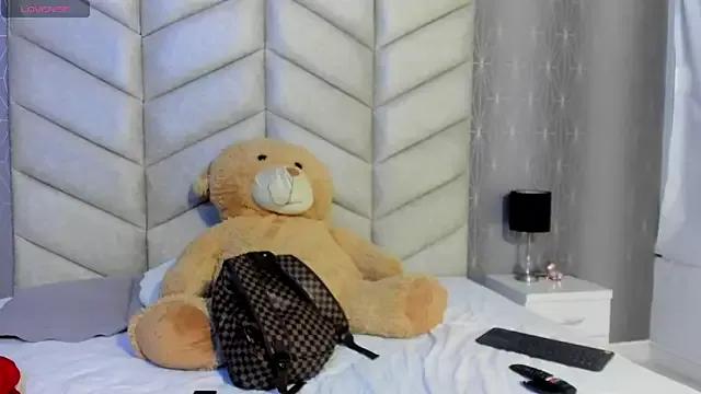 Sofia_Marin7 from StripChat is Freechat