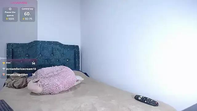 Girls: discover live performances with matured cam models, from teasing to fixations, in a variety of stunning live sex cams.