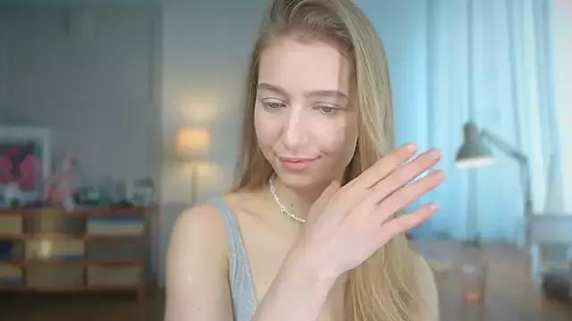 Girls: discover live performances with matured cam models, from teasing to fixations, in a variety of stunning live sex cams.
