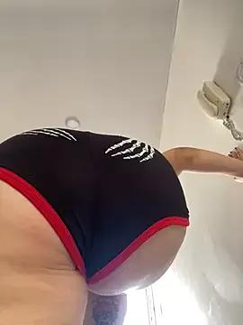 Girls: discover live performances with matured cam models, from teasing to fixations, in a variety of stunning live sex cams.