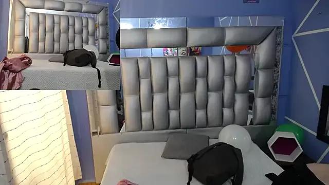 Girls: discover live performances with matured cam models, from teasing to fixations, in a variety of stunning live sex cams.