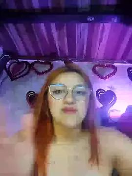 Girls: discover live performances with matured cam models, from teasing to fixations, in a variety of stunning live sex cams.