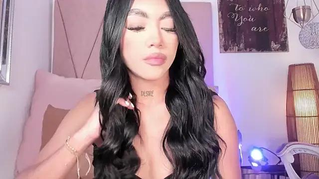 Girls: discover live performances with matured cam models, from teasing to fixations, in a variety of stunning live sex cams.