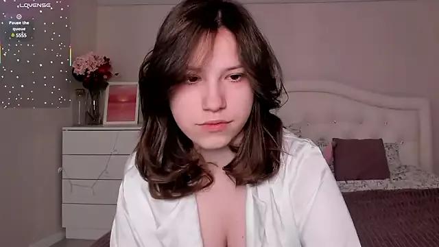 SophieCelli from StripChat is Freechat