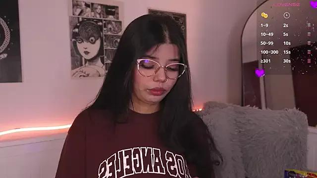 Sophiee_art from StripChat is Freechat
