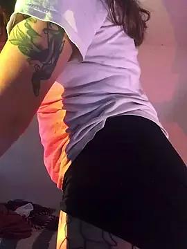 Girls: discover live performances with matured cam models, from teasing to fixations, in a variety of stunning live sex cams.