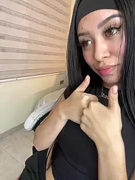 Girls: discover live performances with matured cam models, from teasing to fixations, in a variety of stunning live sex cams.
