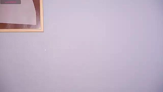 Girls: discover live performances with matured cam models, from teasing to fixations, in a variety of stunning live sex cams.