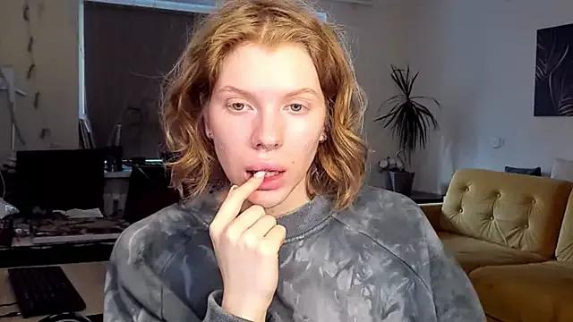 Girls: discover live performances with matured cam models, from teasing to fixations, in a variety of stunning live sex cams.