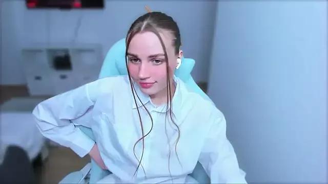 StellaLawless from StripChat is Freechat