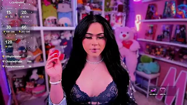 Girls: discover live performances with matured cam models, from teasing to fixations, in a variety of stunning live sex cams.