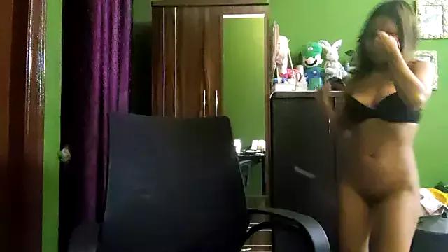 suki_fruit from StripChat is Freechat