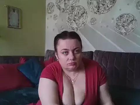 Girls: discover live performances with matured cam models, from teasing to fixations, in a variety of stunning live sex cams.