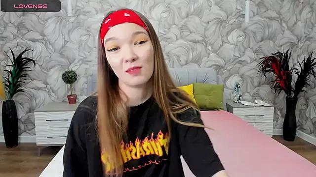 Girls: discover live performances with matured cam models, from teasing to fixations, in a variety of stunning live sex cams.