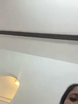 sweedbabyy from StripChat is Freechat