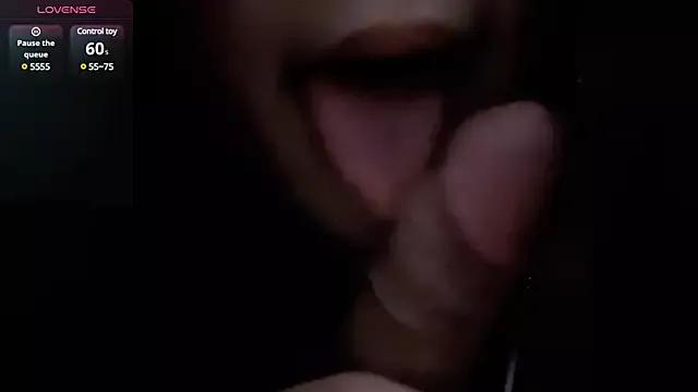 Girls: discover live performances with matured cam models, from teasing to fixations, in a variety of stunning live sex cams.