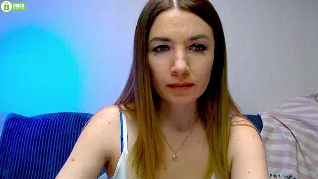 Girls: discover live performances with matured cam models, from teasing to fixations, in a variety of stunning live sex cams.