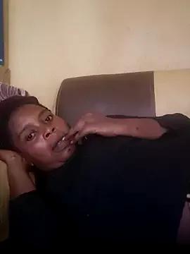 sweetbabra1 on StripChat 