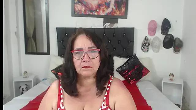 Girls: discover live performances with matured cam models, from teasing to fixations, in a variety of stunning live sex cams.