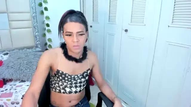 SweetDoll97 from StripChat