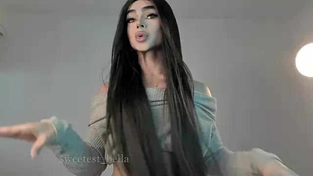 sweetest_bella from StripChat is Freechat