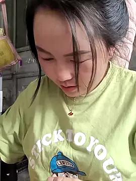 Sweetlove_77 from StripChat