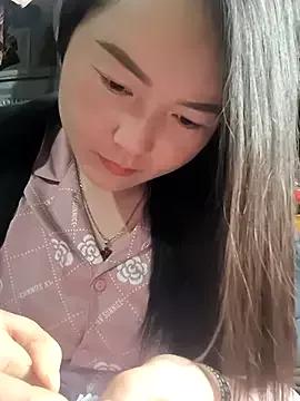 Sweetlove_77 from StripChat