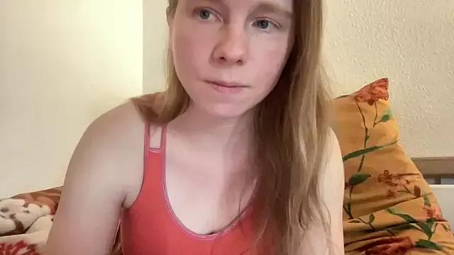 SweetLucy96 from StripChat