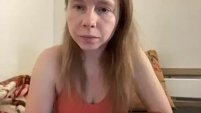 SweetLucy96 from StripChat