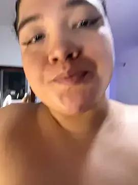 Girls: discover live performances with matured cam models, from teasing to fixations, in a variety of stunning live sex cams.