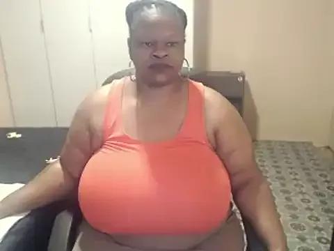 sweetnoziexx from StripChat