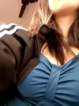 SweetnSexy9 from StripChat