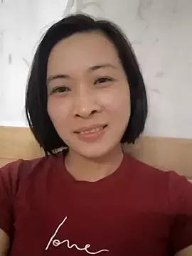 Sweets24 from StripChat is Freechat