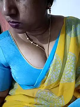 Swetyhoney from StripChat is Freechat