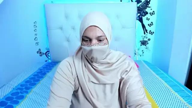 Tahani_Hadi from StripChat