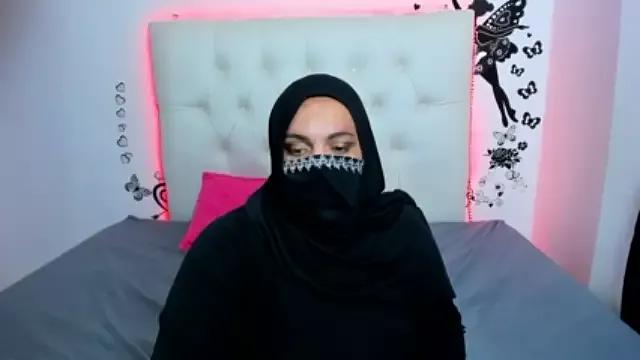 Tahani_Hadi from StripChat