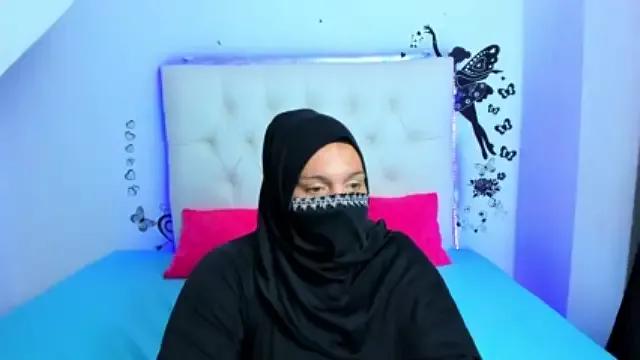 Tahani_Hadi from StripChat